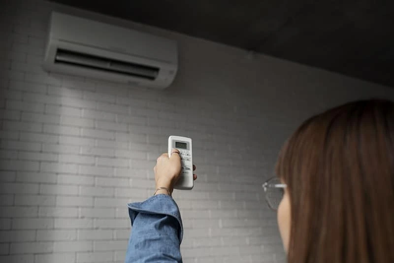 Simak Penyebab Serta Cara Mengatasi AC Tiba-Tiba Mati Sendiri 3 Mematikan ac