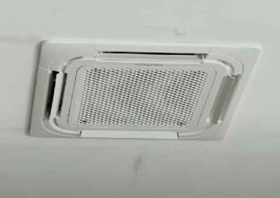 AC Cassette di Supermarkert Ayu Nadi